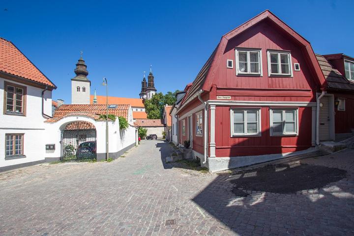 Ryska Gränd vid korsningen med Finngränd. Platsen kallades tidigare Köttorget.