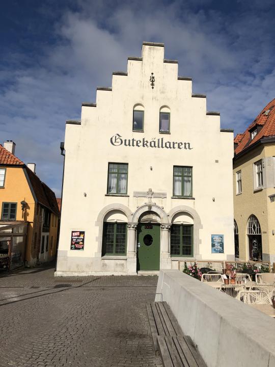 Stora Torget 3, Gutekällaren.